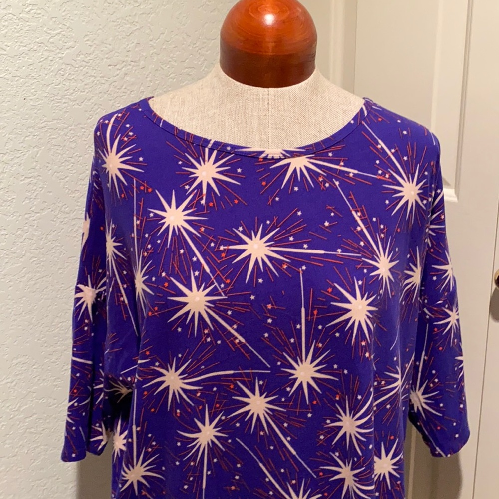 Fireworks tunic top by Lularoe